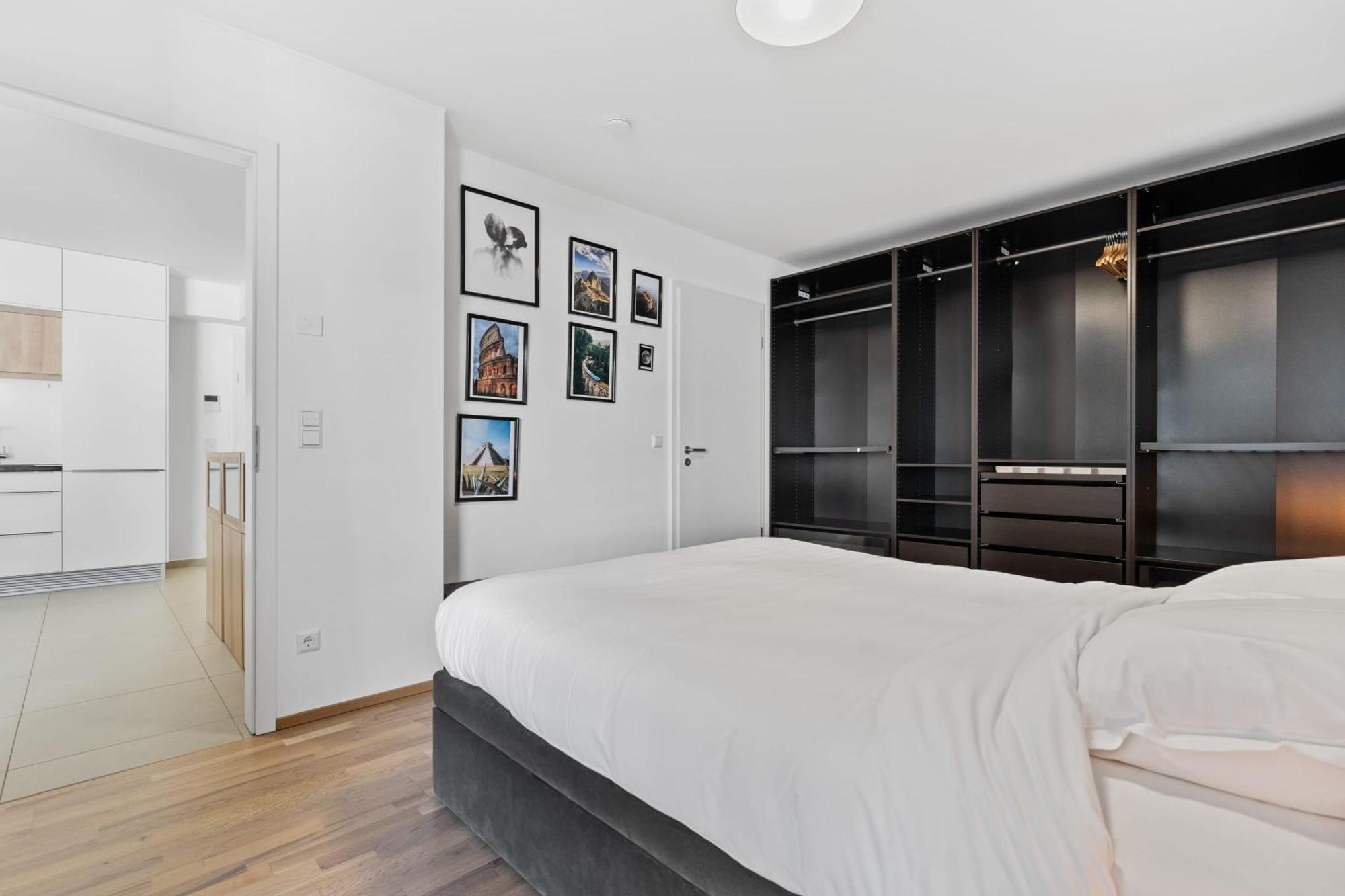 Modern 1-br With Balcony In Cessange Apartamento *